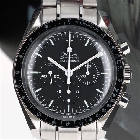 omega speedmaster 31130423001005|Omega Speedmaster Moonwatch .